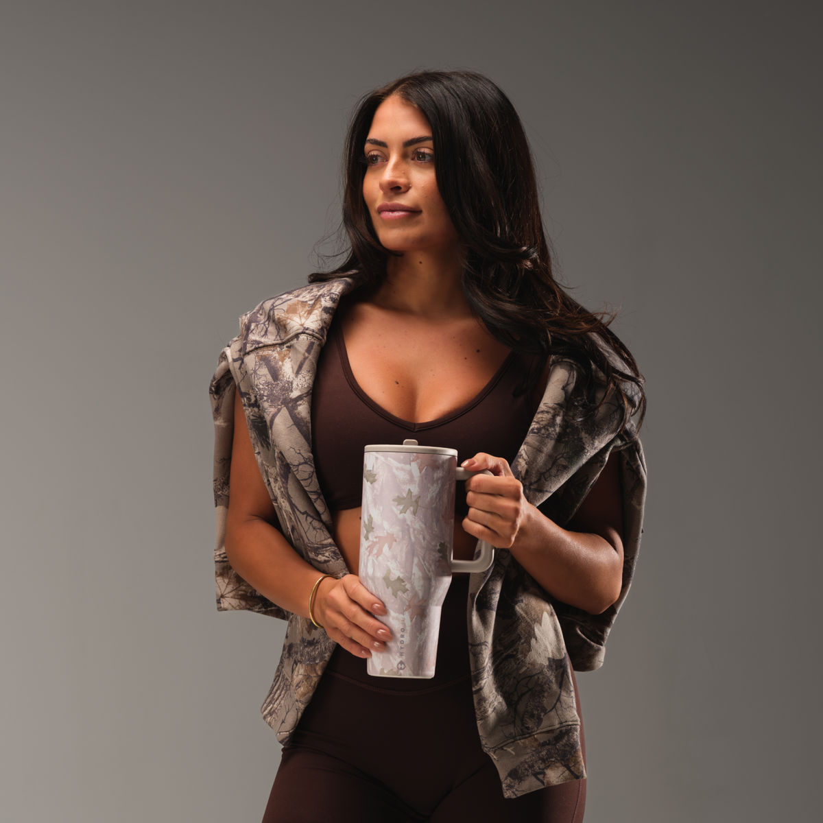 camo-32oz-946ml-l0 TRVL32-Camo-5-WPI.png